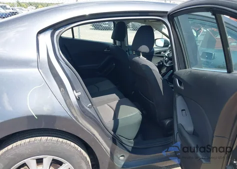 2014 Mazda Mazda3 I Touring z USA, uszkodzony, nr VIN JM1BM1V72E1136091